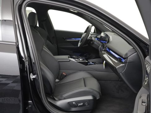 New 2026 BMW i5 M60 AWD/4WD image 21