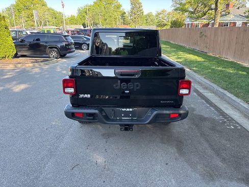 New 2026 Jeep Gladiator Sport AWD/4WD image 4