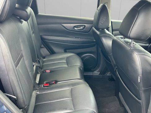 Used 2015 Nissan Rogue SL image 11