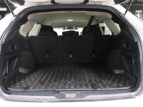 Used 2020 Subaru Outback Premium image 22