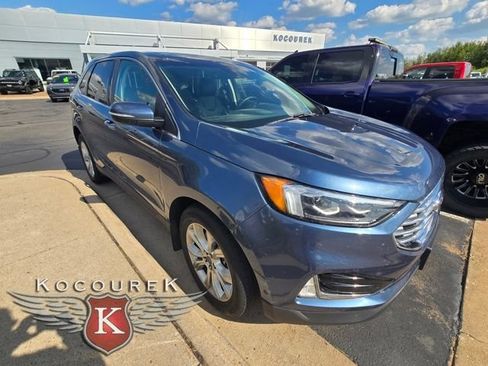 Used 2019 Ford Edge Titanium w/ Equipment Group 301A AWD/4WD image 9