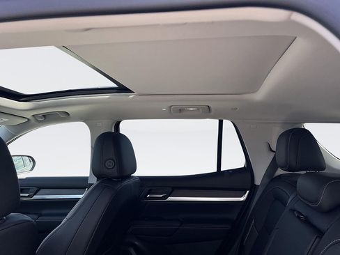 New 2026 GMC Terrain Denali AWD/4WD image 28
