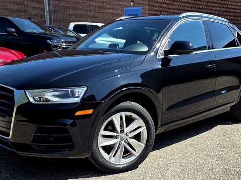 Used 2017 Audi Q3 2.0T Premium Plus w/ Premium Plus Package AWD/4WD image 4