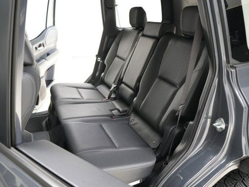 Used 2025 Toyota Land Cruiser image 69