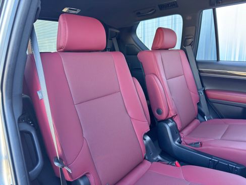 Used 2023 Lexus GX 460 Premium image 43