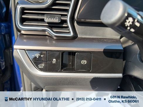 Used 2025 Kia Sportage EX w/ Premium Package FWD image 28