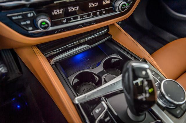 Used 2017 BMW 540i RWD image 33