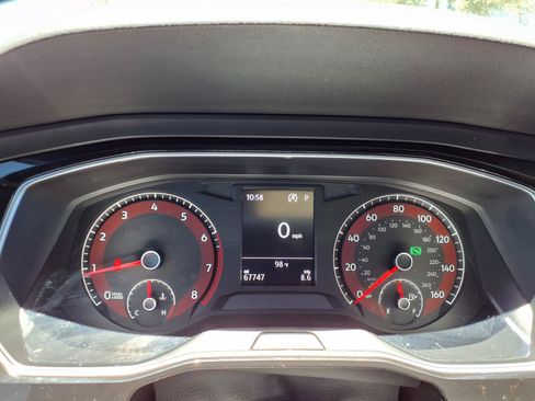 Used 2021 Volkswagen Jetta SE FWD image 25