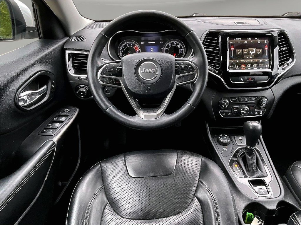 Used 2019 Jeep Cherokee Limited AWD/4WD image 10
