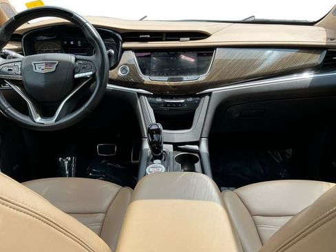 Used 2023 Cadillac XT6 Sport w/ Platinum Package AWD/4WD image 12