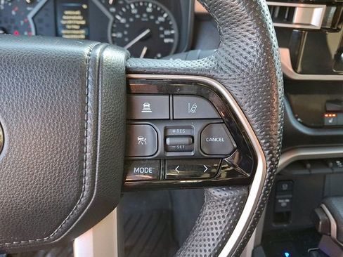 Used 2022 Toyota Tundra SR5 AWD/4WD image 21