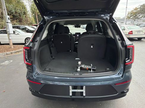 Certified 2025 Volvo EX90 Ultra image 24