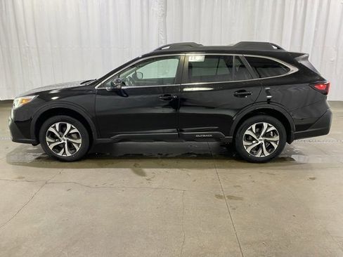 Used 2022 Subaru Outback Limited XT image 7