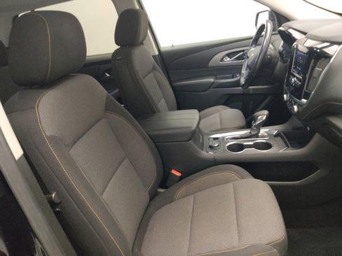Used 2021 Chevrolet Traverse LT w/ LPO, Floor Liner Package image 21