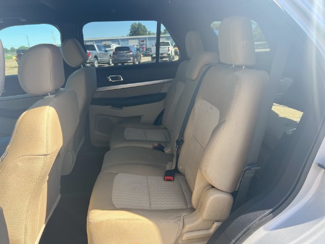 Used 2017 Ford Explorer FWD image 26