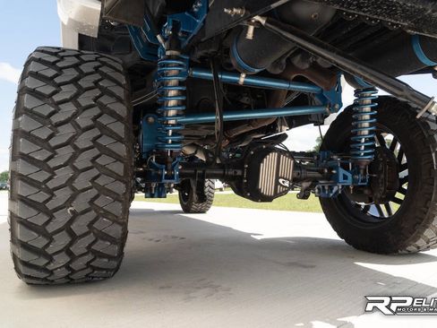 Used 2017 Ford F250 Platinum w/ Platinum Ultimate Package image 49