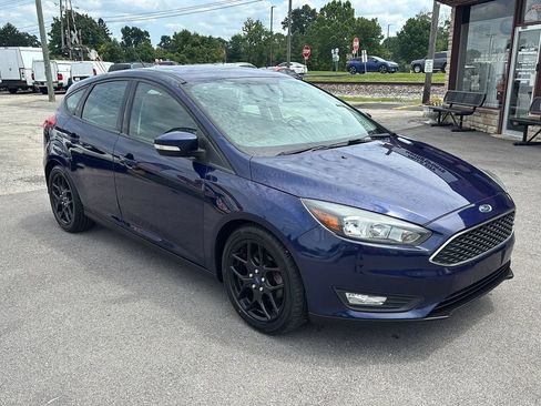 Used 2016 Ford Focus SE w/ Equipment Group 201A FWD image 22