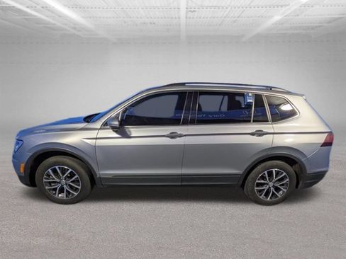 Used 2019 Volkswagen Tiguan SE w/ Panoramic Sunroof Package AWD/4WD image 8