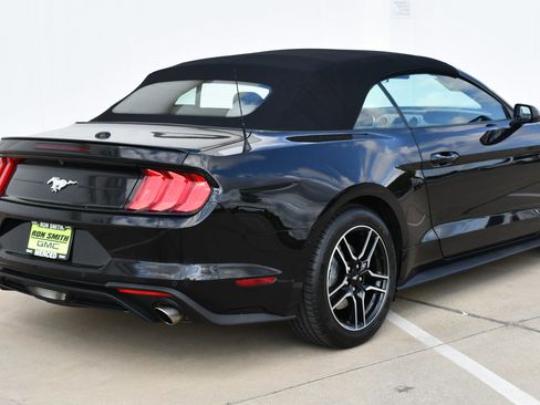 Used 2023 Ford Mustang Premium RWD image 6