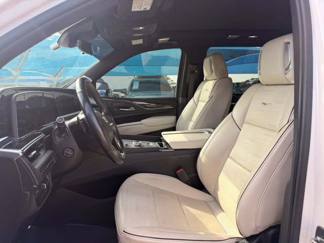 Used 2023 Cadillac Escalade Sport w/ Touring Package AWD/4WD image 8