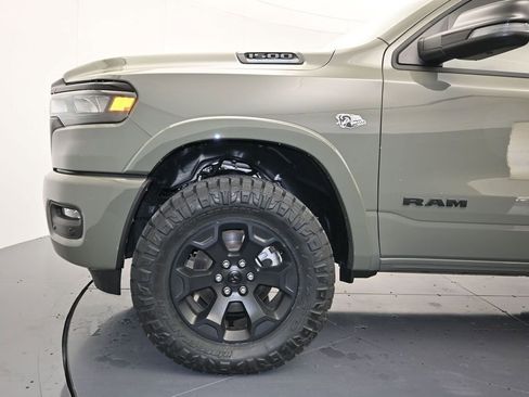 New 2026 RAM 1500 4x4 Crew Cab image 9