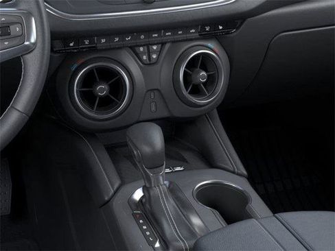 New 2025 Chevrolet Blazer LT w/ Sound & Technology Package image 50