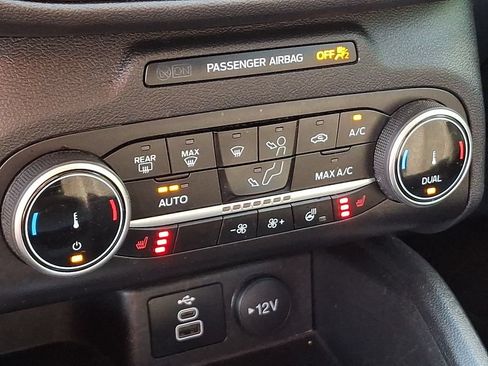 Used 2024 Ford Escape Active AWD/4WD image 16
