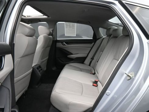 Used 2020 Honda Accord EX-L image 17