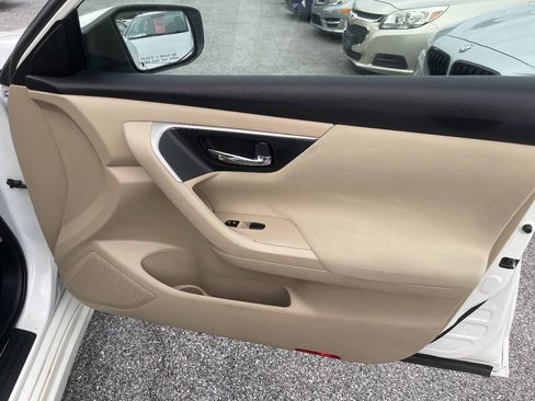 Used 2015 Nissan Altima 2.5 S w/ Sport Value Package FWD image 27