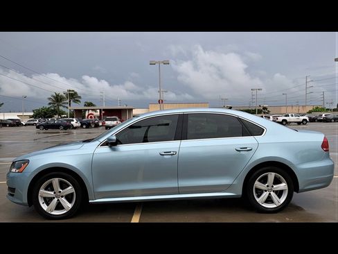 Used 2013 Volkswagen Passat 2.5 SE FWD image 8