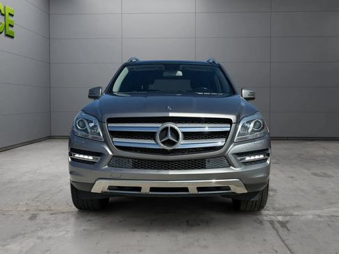 Used 2015 Mercedes-Benz GL 450 4MATIC image 2
