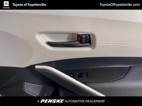 New 2026 Toyota Corolla Cross L image 18