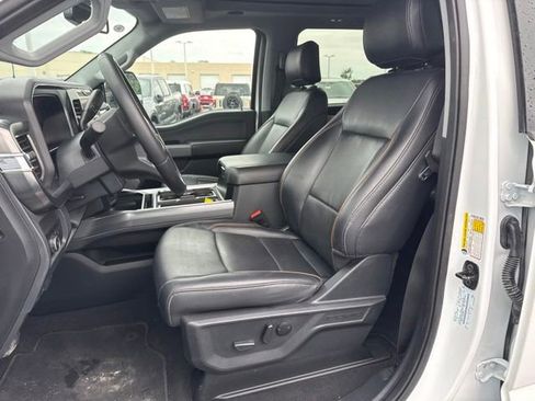 Used 2025 Ford F350 Lariat w/ Lariat Ultimate Package AWD/4WD image 11