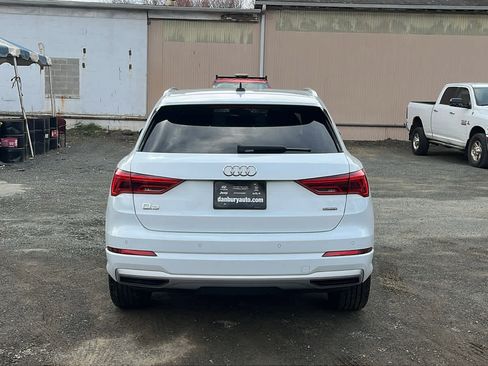 Used 2020 Audi Q3 2.0T Premium Plus w/ Premium Plus Package image 5