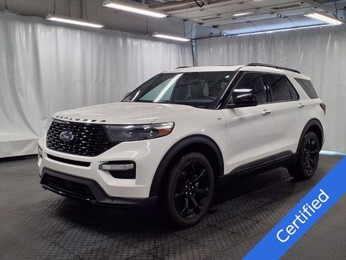 Used 2024 Ford Explorer ST-Line w/ Class IV Trailer Tow Package AWD/4WD image 7