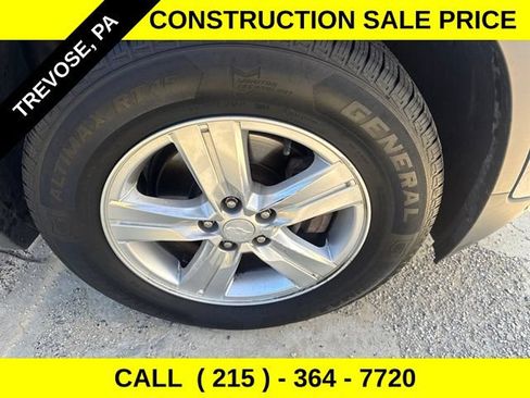 Used 2019 Chevrolet Trax LT w/ LT Convenience Package FWD image 6