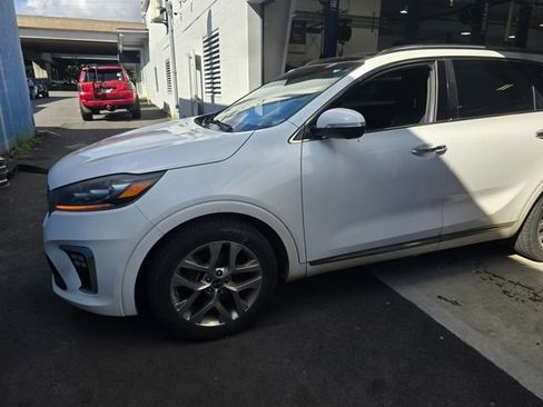 Used 2019 Kia Sorento SX image 4