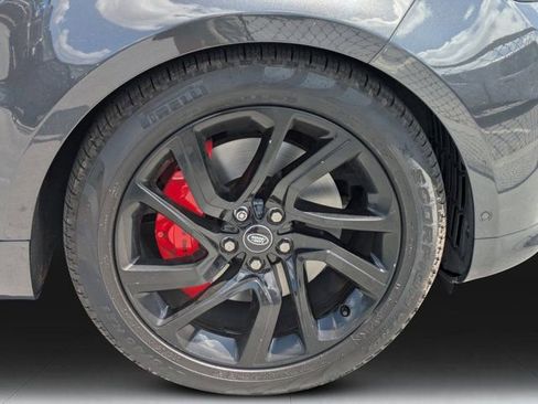Used 2019 Land Rover Range Rover Sport HSE Dynamic image 9
