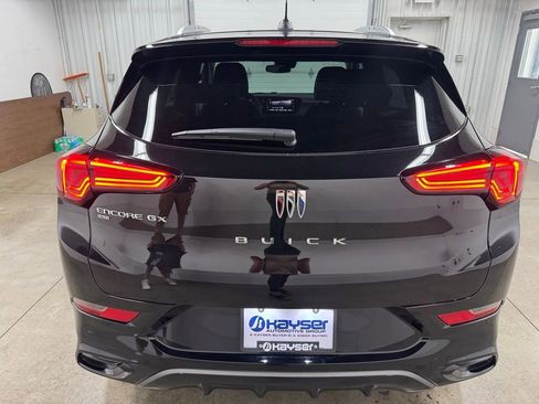 New 2025 Buick Encore GX Sport Touring image 6
