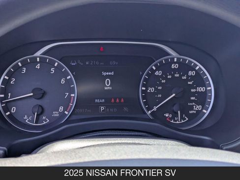 Certified 2025 Nissan Frontier SV RWD image 39