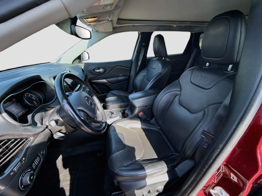 Used 2020 Jeep Cherokee Limited AWD/4WD image 21