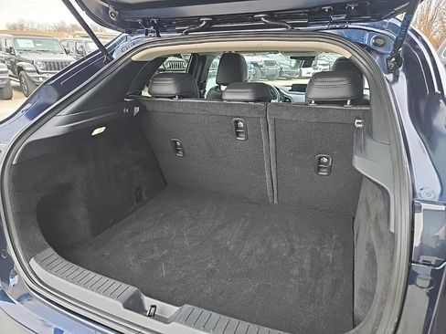 Used 2025 MAZDA CX-30 AWD 2.5 S w/ Preferred Package image 92