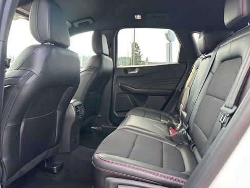 New 2025 Ford Escape ST-Line w/ Cold Weather Package image 18