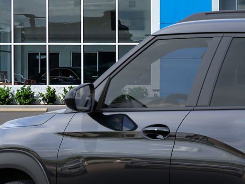 New 2026 Chevrolet TrailBlazer RS w/ Convenience Package image 12