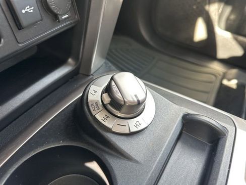 Used 2024 Toyota 4Runner SR5 image 21