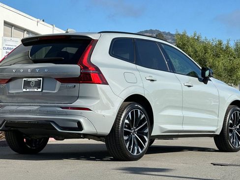 New 2026 Volvo XC60 B5 Ultra w/ Protection Package Premier AWD/4WD image 2