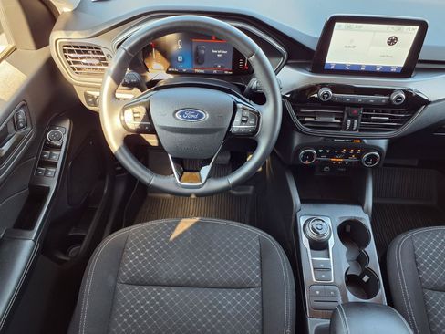 Used 2024 Ford Escape Active AWD/4WD image 5