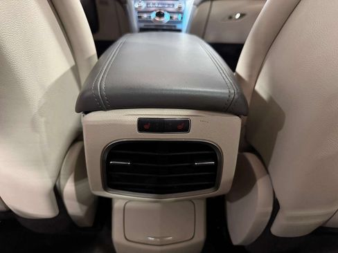 Used 2017 Lincoln MKZ Select w/ Select Plus Package AWD/4WD image 13