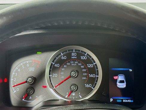 Used 2021 Toyota Corolla SE w/ SE Premium Package image 10