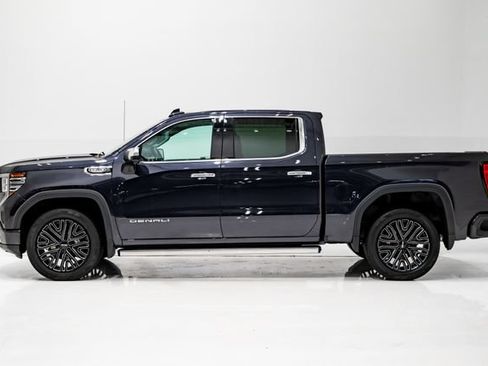 Used 2023 GMC Sierra 1500 Denali w/ Denali Reserve Package AWD/4WD image 34